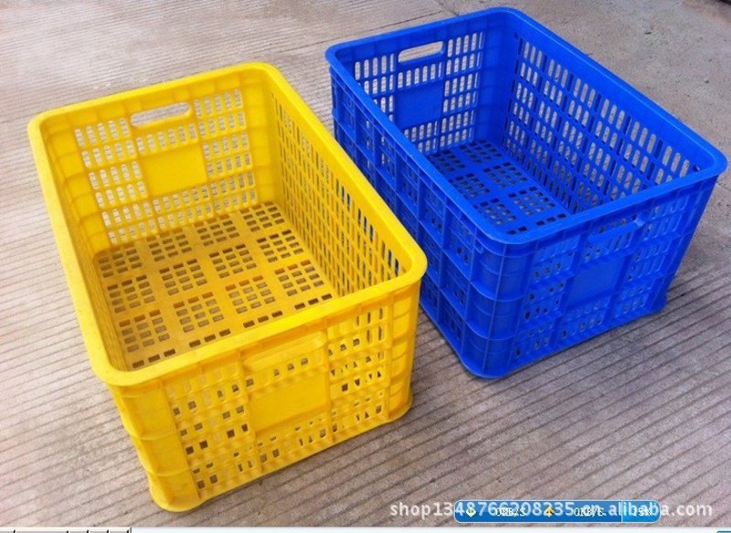 高德推出全球首个“飞行街景”探店;抖音电商政策升级:全类目全